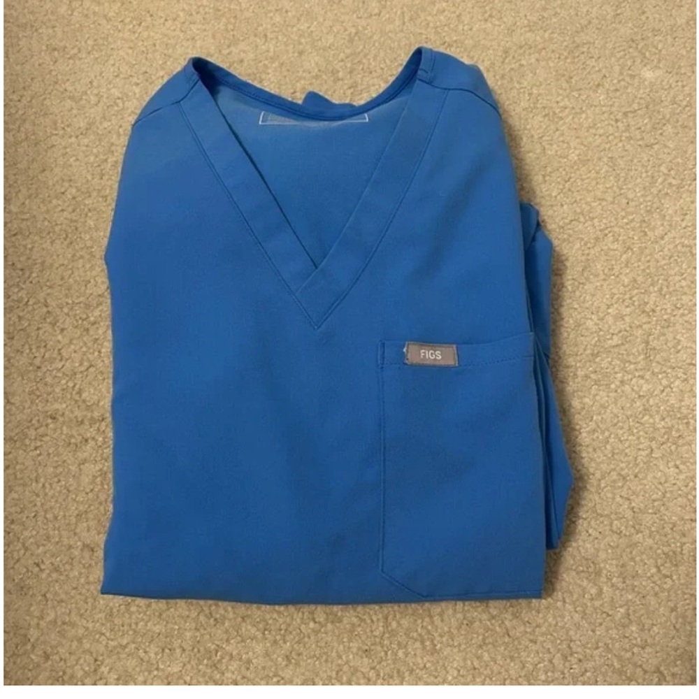 Figs Blue Catarina One Pocket Scrup Top